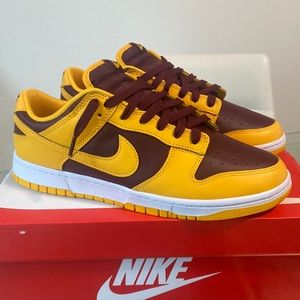 Nike Dunk Low University Gold